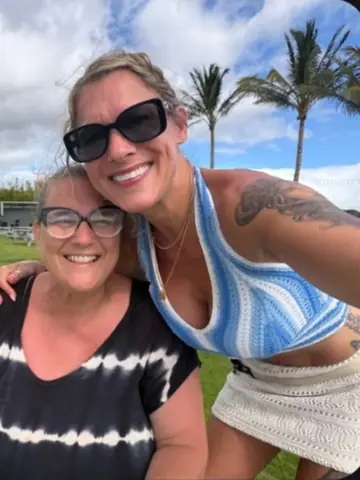 Larissa Vacay